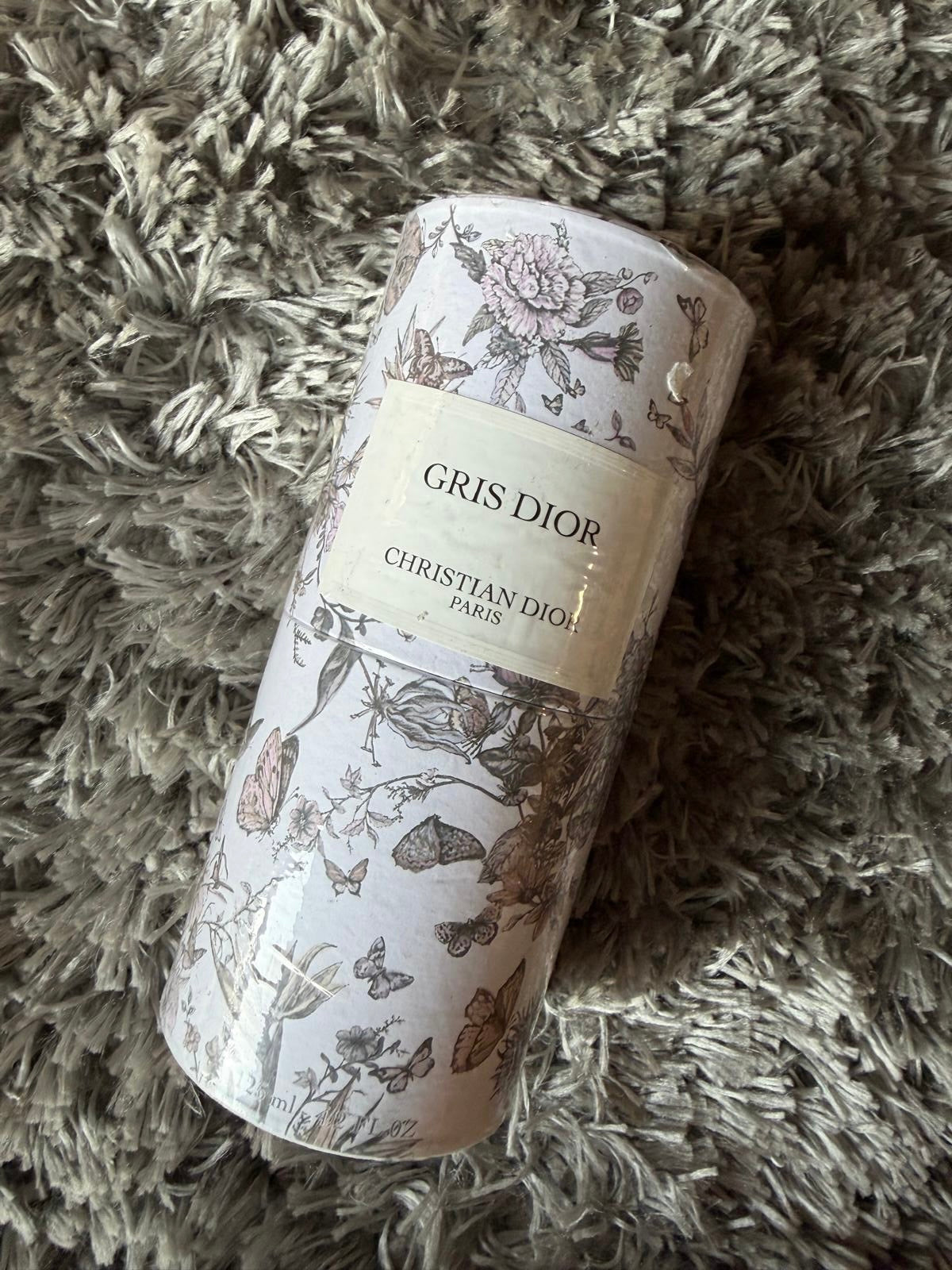 GRIS DIOR CHRISTIAN DIOR